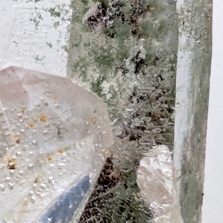 Quartz, Corinto, Brazil, 214 grams