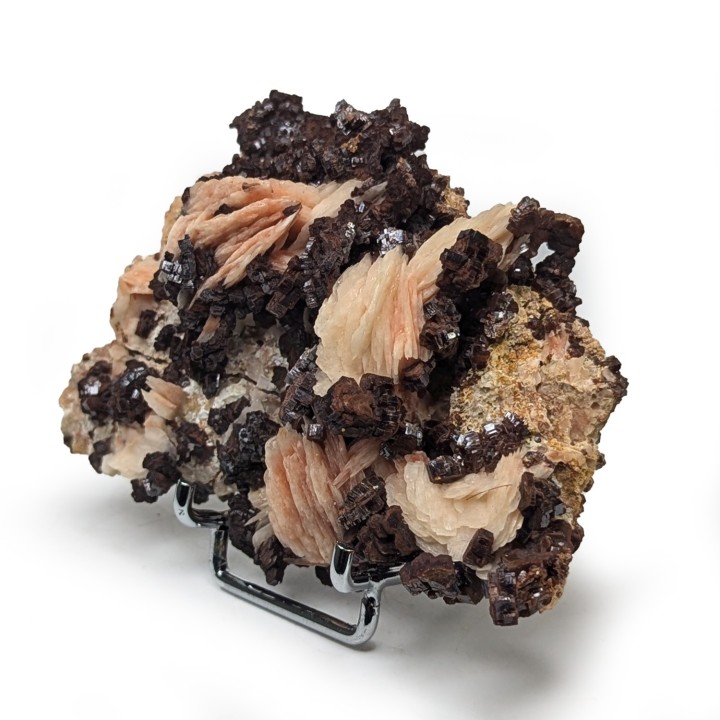Vanadinite, baryte, Mibladen, Maroc, 188 grammes