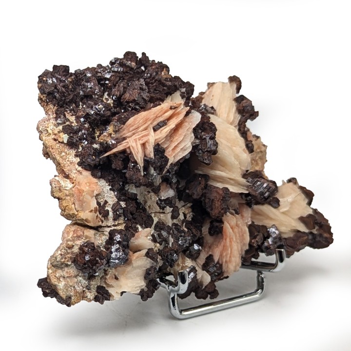 Vanadinite, baryte, Mibladen, Morocco, 188 grams