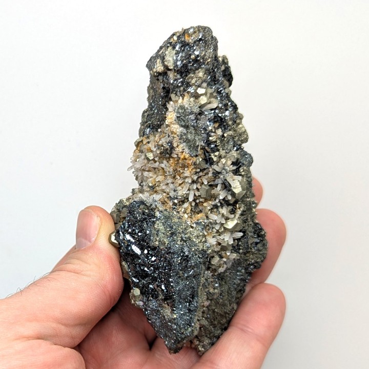 Pyrite, Quartz, Hématite, Ile d'Elbe, 309 grammes