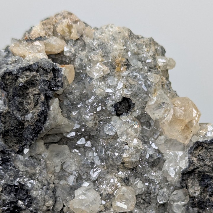 Cérusite, mibladen, Maroc, 208 grammes