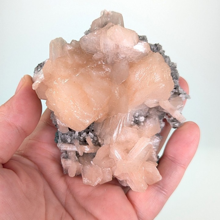 Stilbite, Pune, India, 186 grams