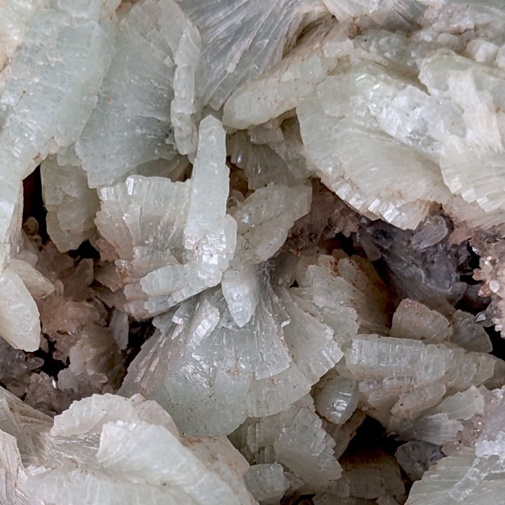 Prehnite, quartz, Djebel Melh, Maroc, 257 grammes