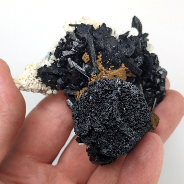 Tourmaline noire, Erongo, Namibie, 127 grammes
