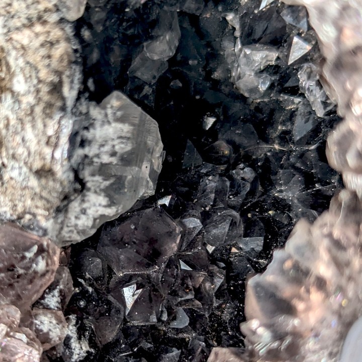 Géode quartz, Las Choyas, Mexique, 293 grammes