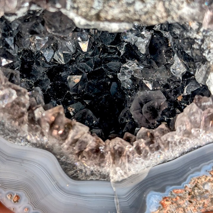 Quartz geode, Las Choyas, Mexico, 293 grams