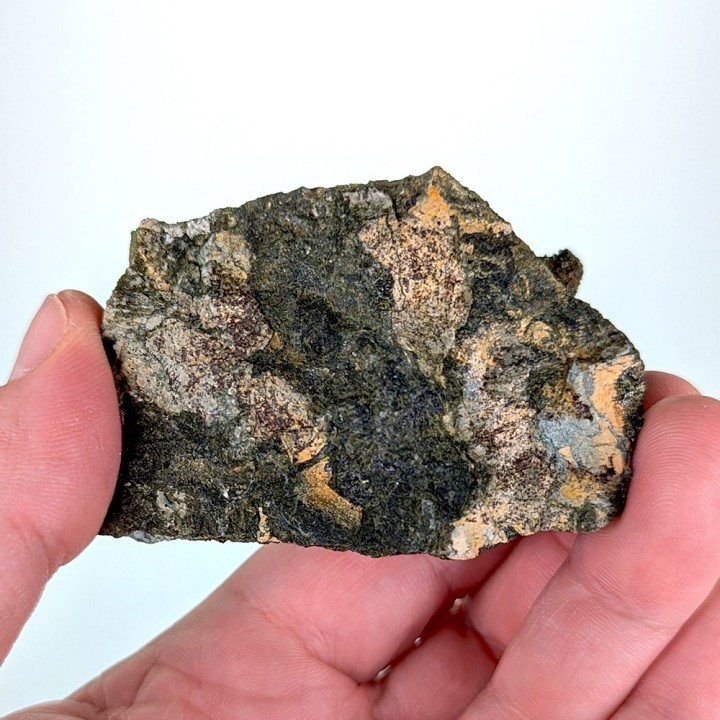 Epidote, Hakkâri, Turquie, 225 grammes