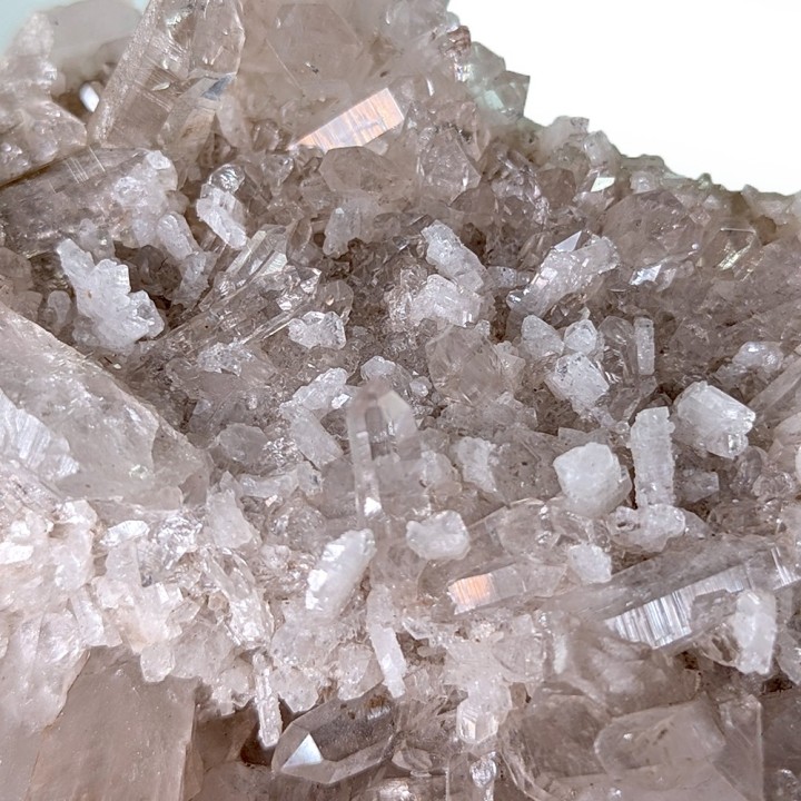 Quartz, Beaufortain, France, 352 grammes