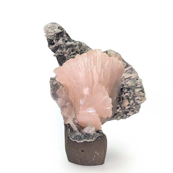 Stilbite, Pune, India, 683 grams