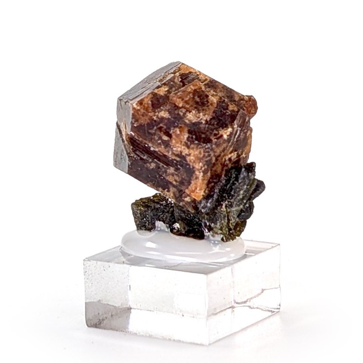 Grenat, épidote, Diakon, Mali, 2,3 cm