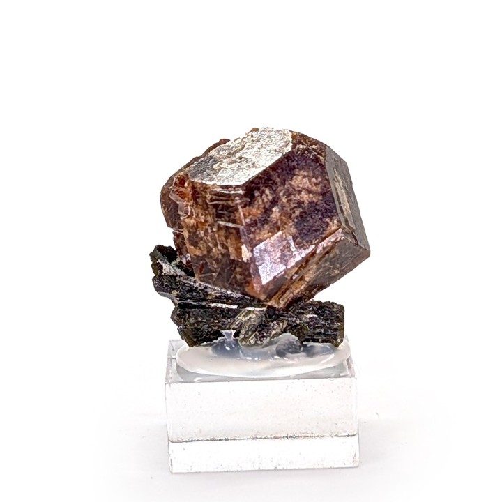 Grenat, épidote, Diakon, Mali, 2,3 cm
