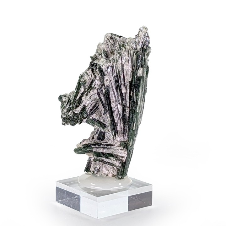 Actinolite, Afghanistan, 63 grammes