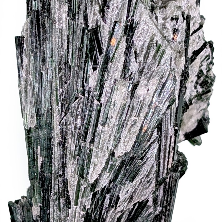 Actinolite, Afghanistan, 63 grammes