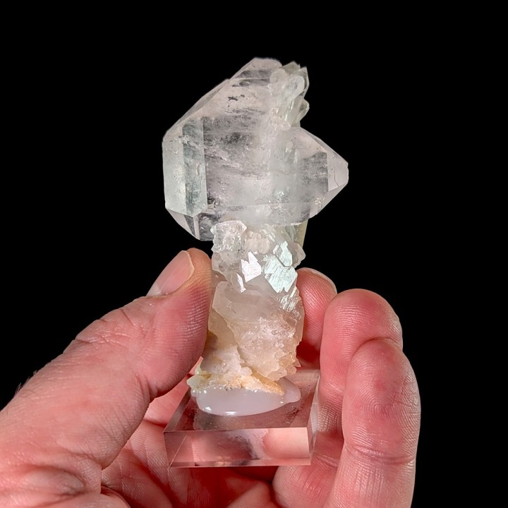 Core quartz, Tole, Pakistan, 45 grams