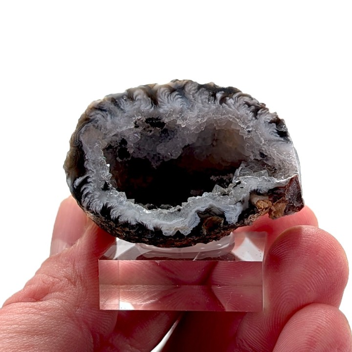 Quartz, calcite, Minas Gerais, Brazil, 4.3 cm