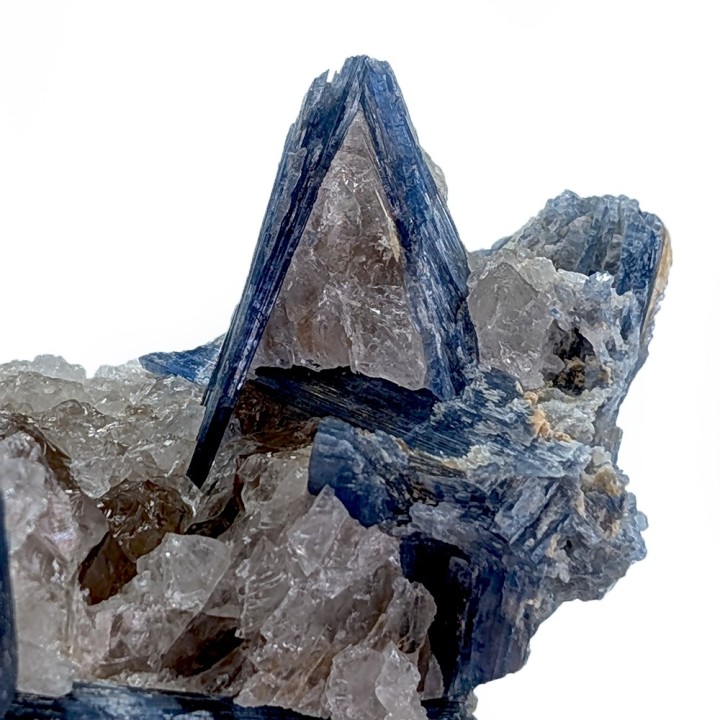Disthène, Barra do Salinas, Brésil, 245 grammes
