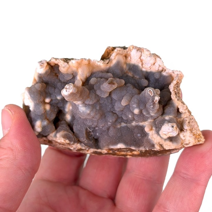 Calcédoine, Charroux, France, 122 grammes