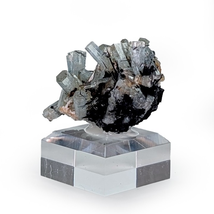 Aquamarine, Spitzkoppe, Namibia, 24 grams