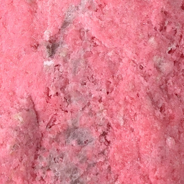 Thulite, Mjønes, Norway, 157 grams