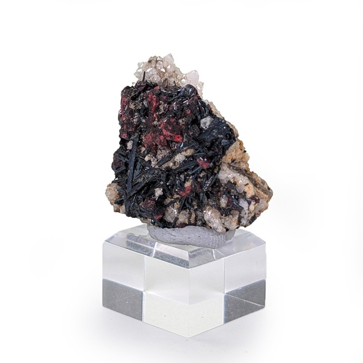 Cinnabar, stibnite, Nikitovka, Ukraine, 3.3 cm