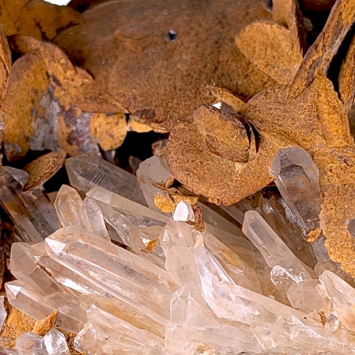 Siderite, quartz, Rivoirands sector, France, 298 grams