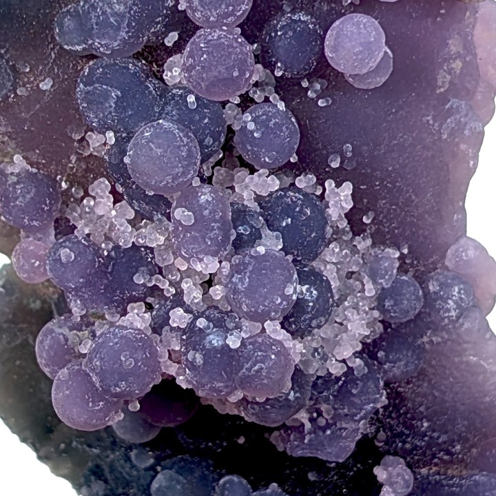 Chalcedony (grape agate), Mamuju, Indonesia, 82 grams