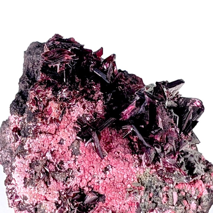 Erythrite, Bou Azzer, Maroc, 107 grammes