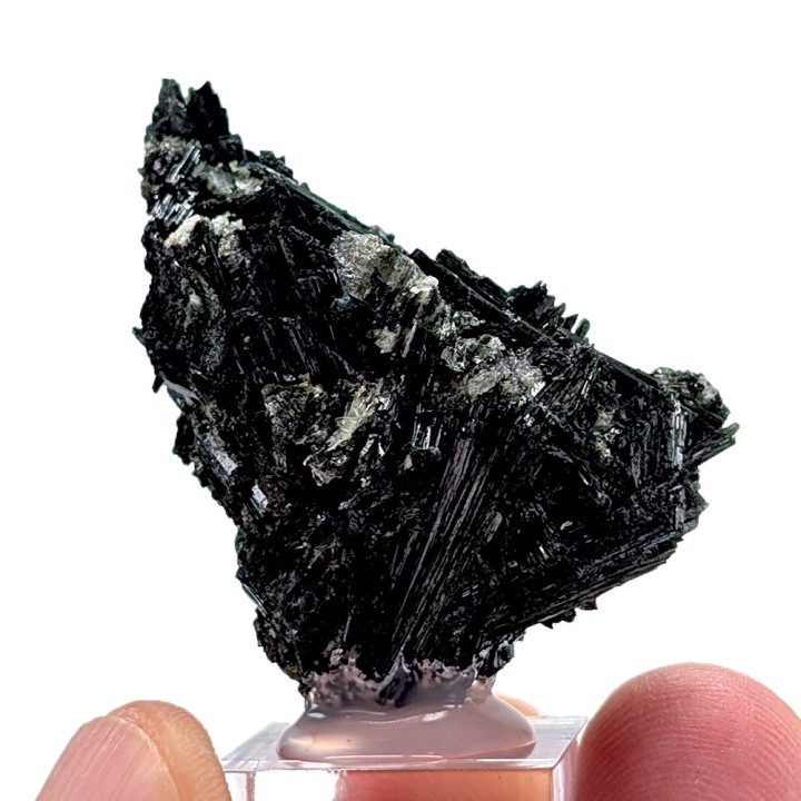 Epidote, Knappenwand, Autriche, 17 grammes