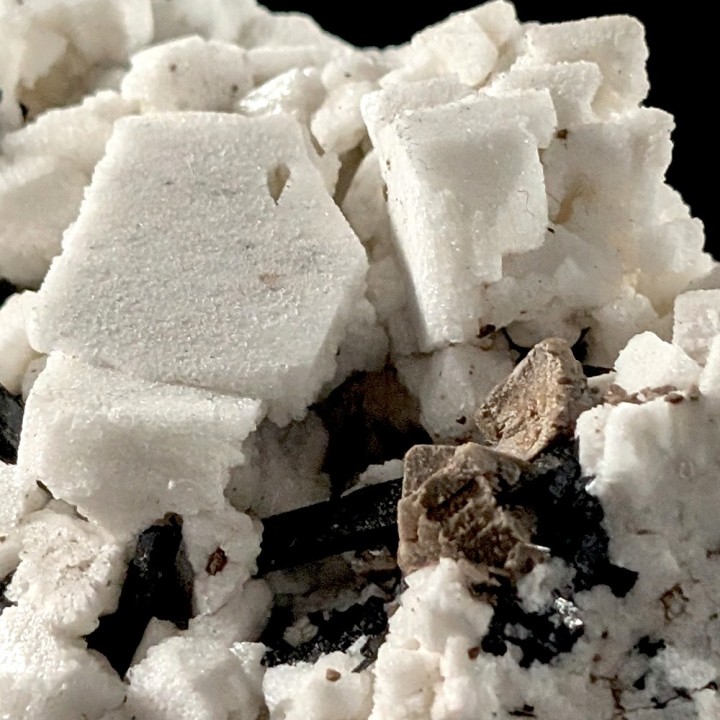 Aegirine, orthose, zircon, Mont Malosa, Malawi, 135 grammes
