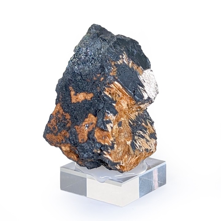 Rutile, hematite, Nove Horizonte, Brazil, 164 grams