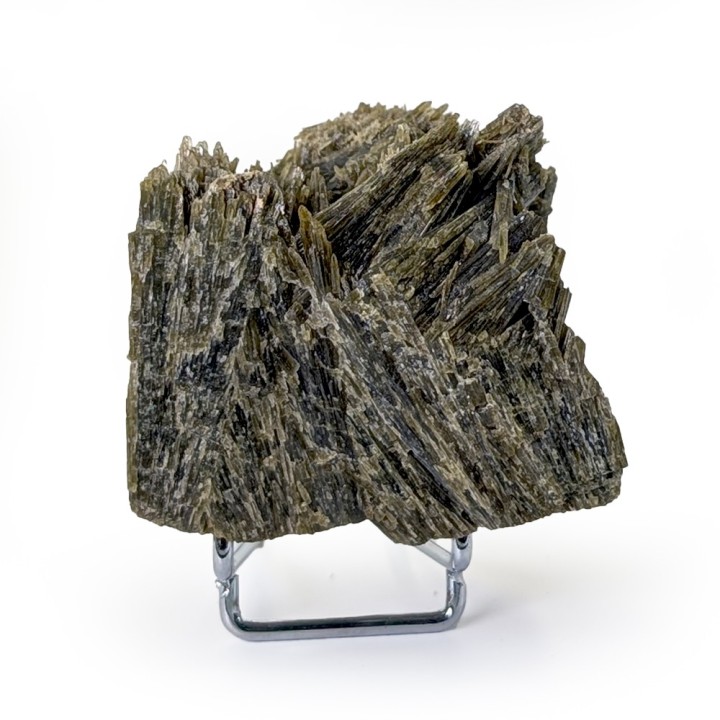 Epidote, deposit from Cornillon, France, 175 grams