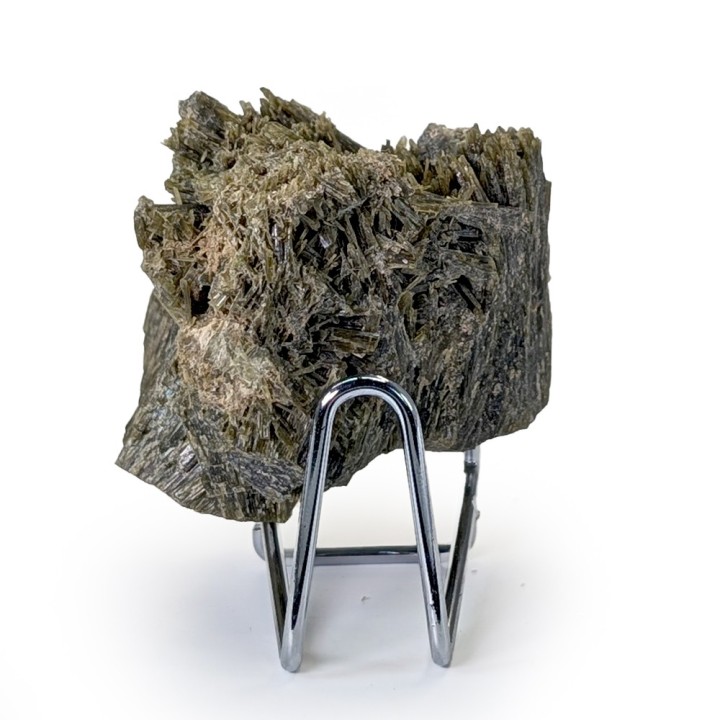 Epidote, gisement du Cornillon, France, 175 grammes