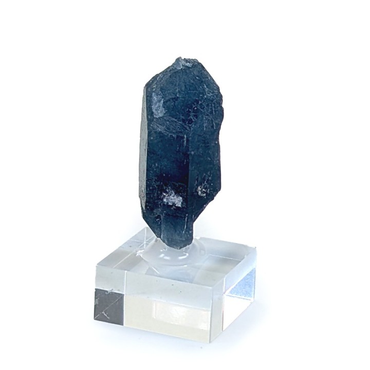 Indigolite quartz, Minas Gerais, Brazil, 3 cm