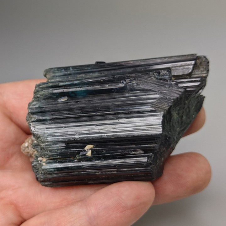 Tourmaline indicolite, Madagascar, 134 g