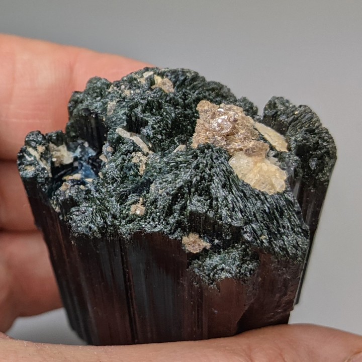 Indicolite tourmaline, Madagascar, 134 g