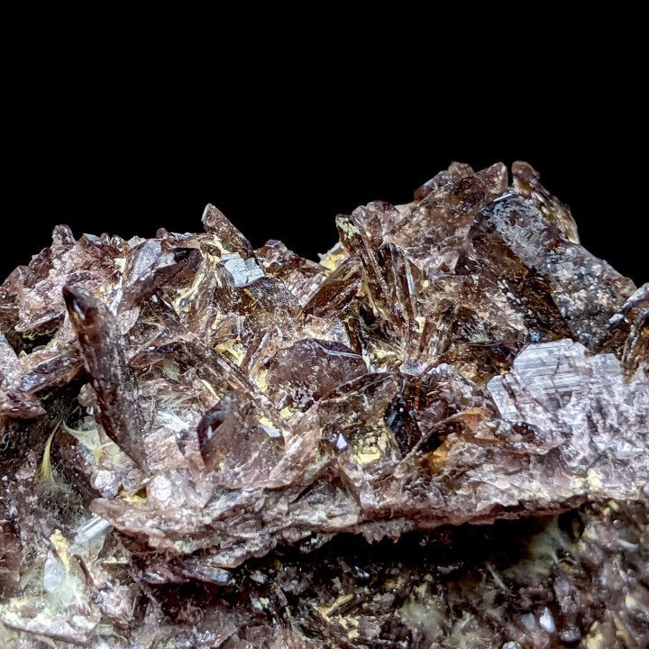 Axinite, New Melones Dam, USA, 91 grams