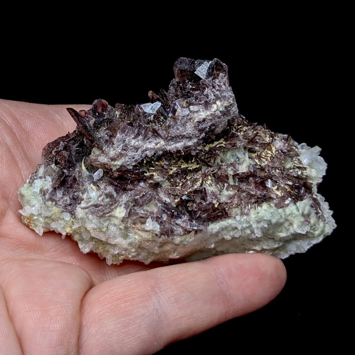 Axinite, New Melones Dam, USA, 91 grammes