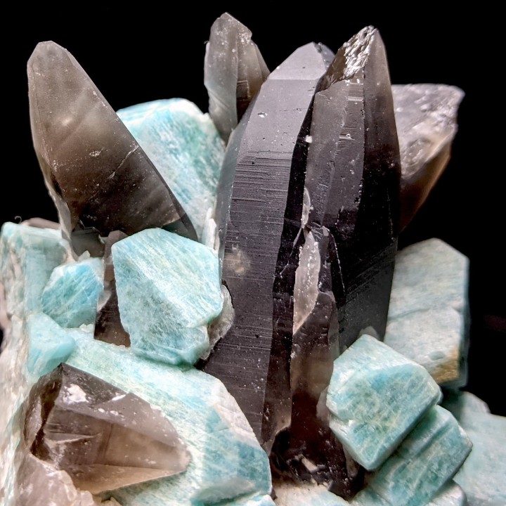 Amazonite, quartz, Colorado, United States, 403 g