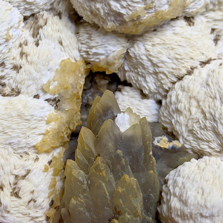 Calcite, baryte, Cuzac, France, 316 g