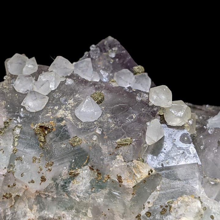Fluorite, El Hamman, Maroc, 383 g
