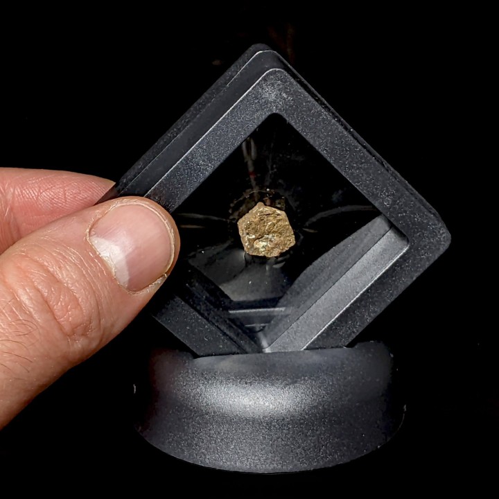 Cuivre psm aragonite, Coro Coro, Bolivie, 0,9 cm