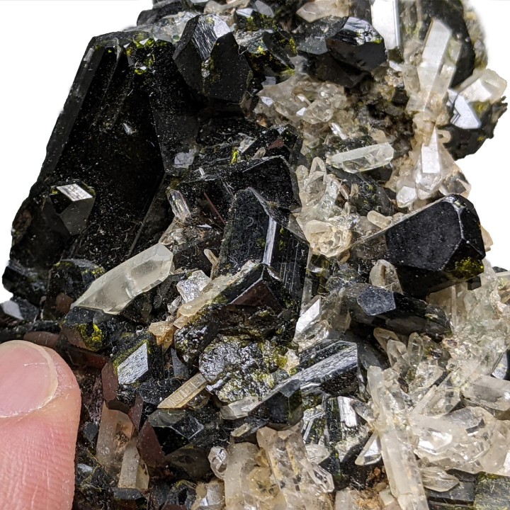 Epidote, Huancavelica, Pérou, 157 g
